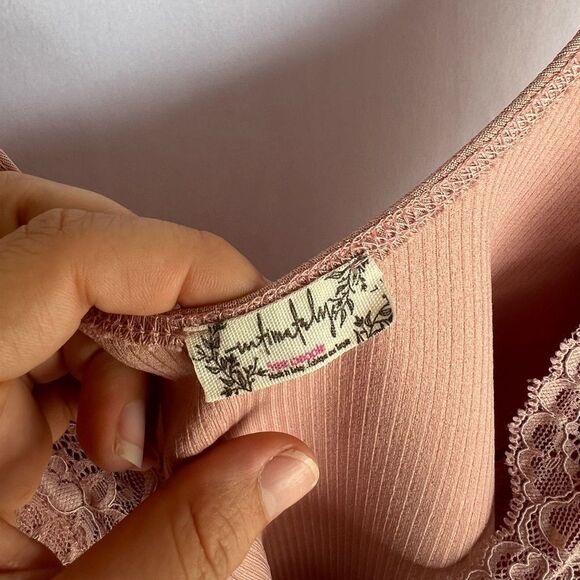 Free People First Call Bodysuit Mauve Pink Lace Sleeveless Basic L - Picture 8 of 10